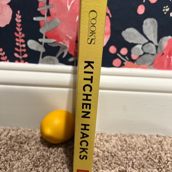 Cook’s Kitchen Hacks Book - Picture 3 of 4